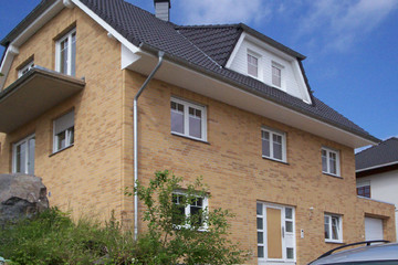 Domy mieszkalne z Ravello żółtej cieniowanej