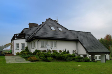 Rodinný dom s strešný škridlý MONZAplus Tobago